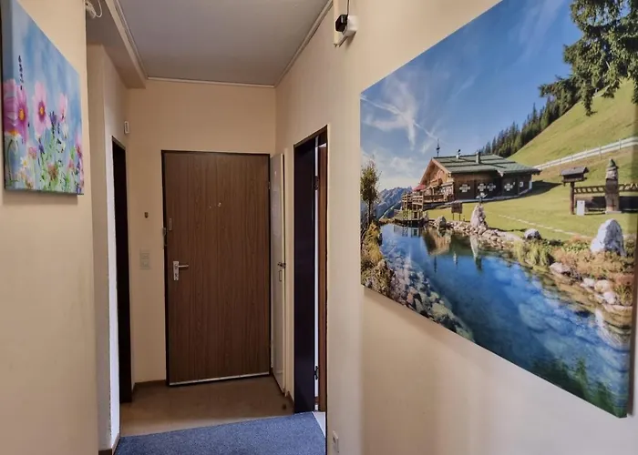 Onkel Tom Alpen & Sahara Privat bolig